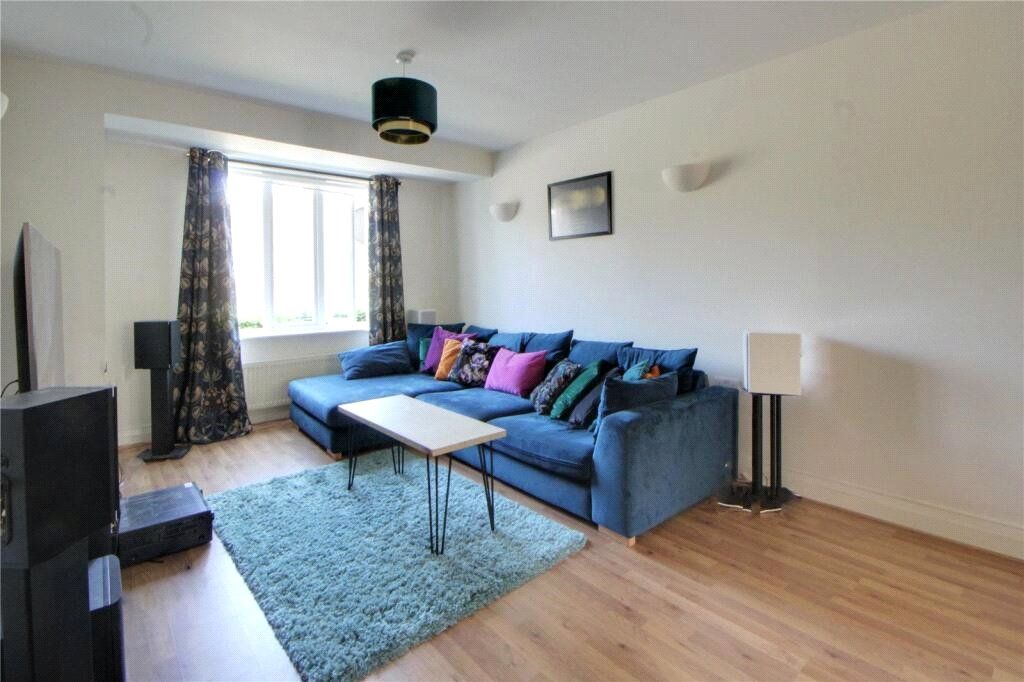 Property photo 2 of 8 Picture No. 03
