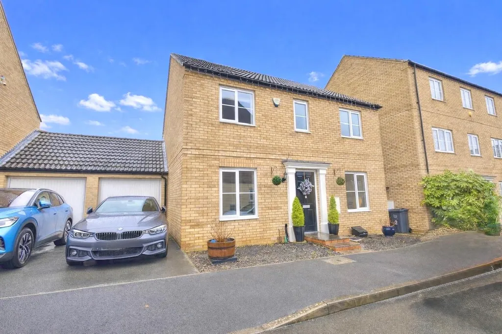 Hedgerow Lane, Northampton NN3 – pohled 3