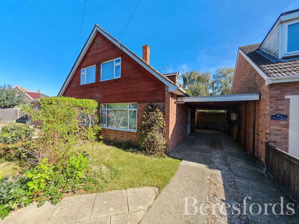 Property photo 1 of 10 Front