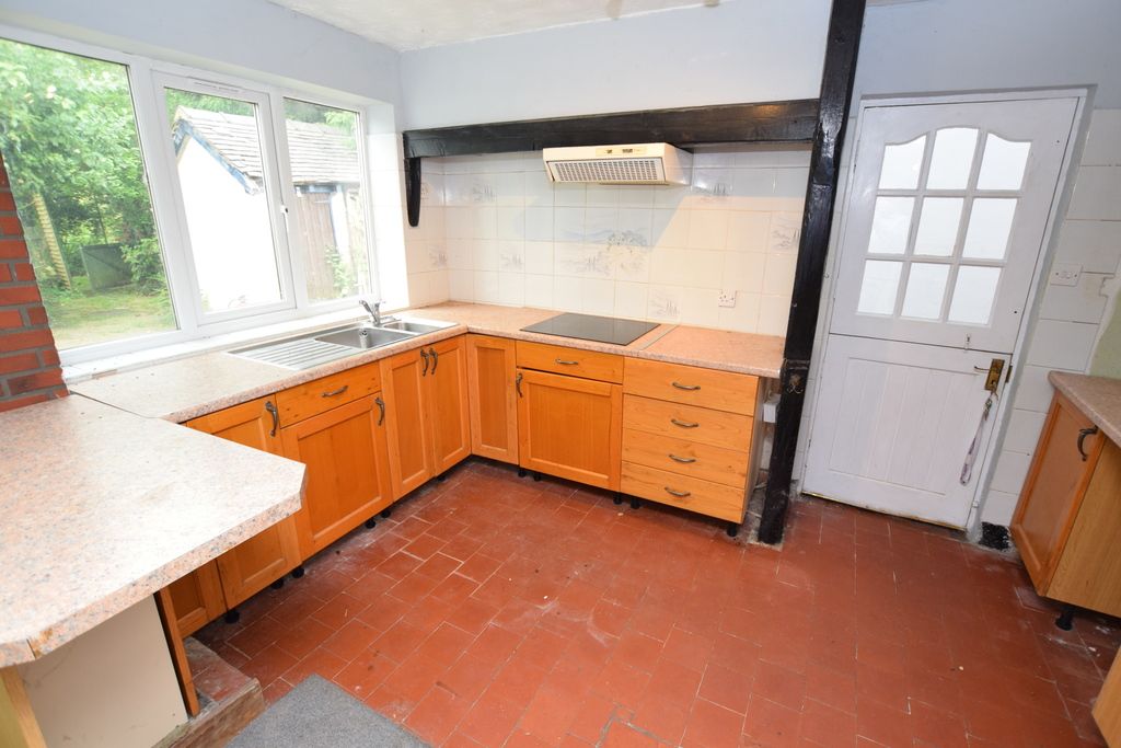 Property photo 2 of 3 Kitchen