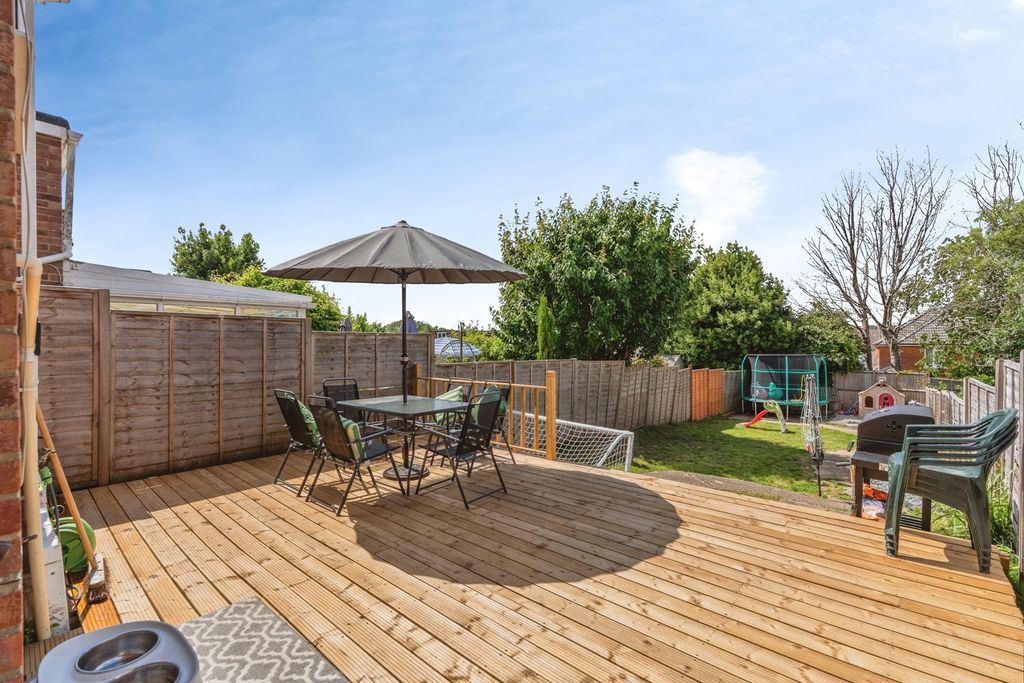 Property photo 3 of 13 Pbox-Img.Jpg
