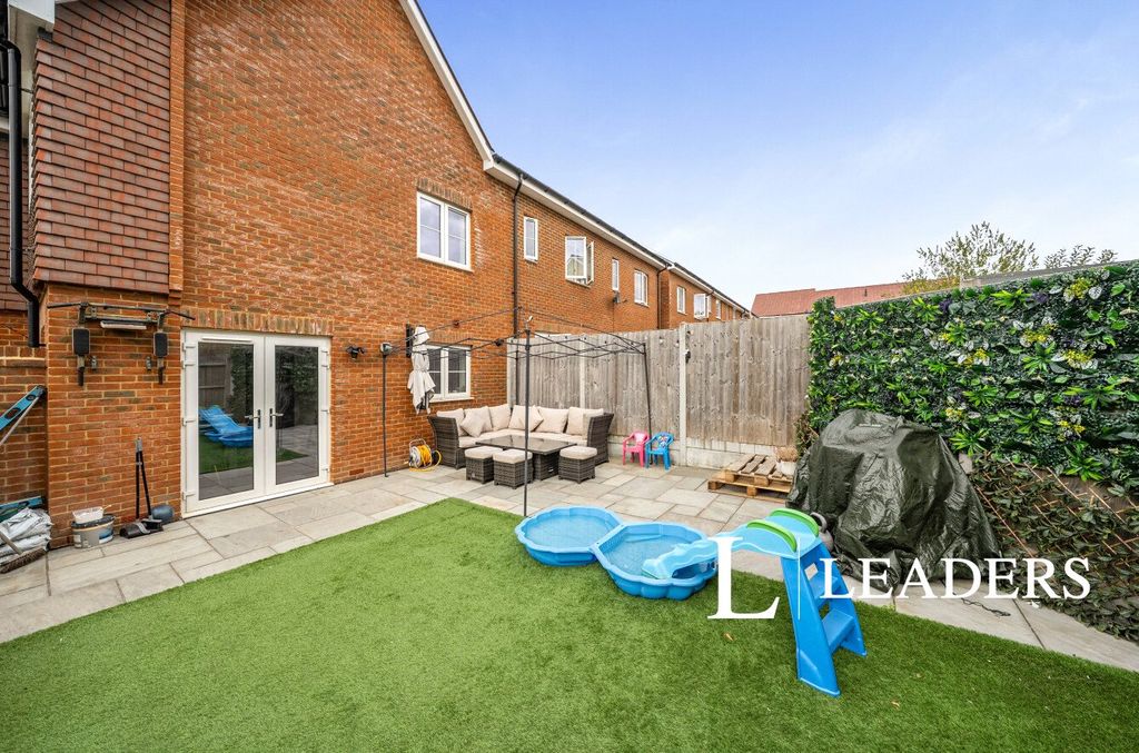 Property photo 3 of 14 Picture No. 28