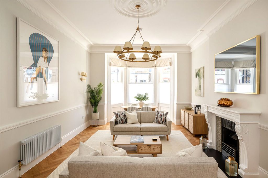 Property photo 1 of 4 Example Living Room