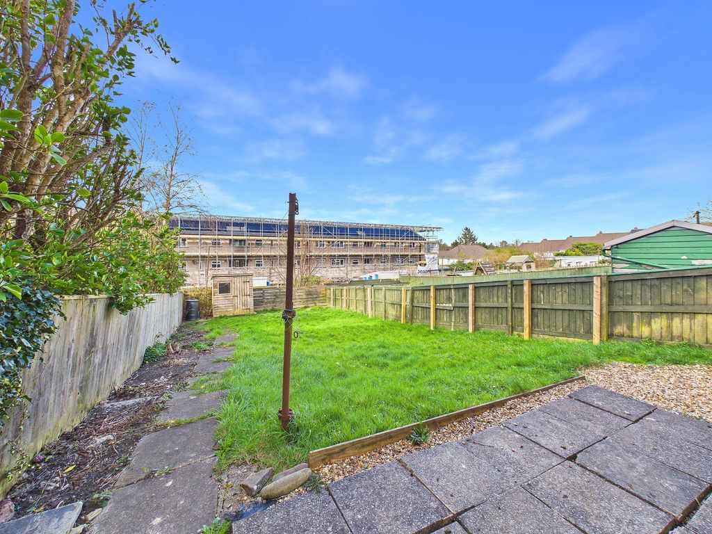 Property photo 3 of 13