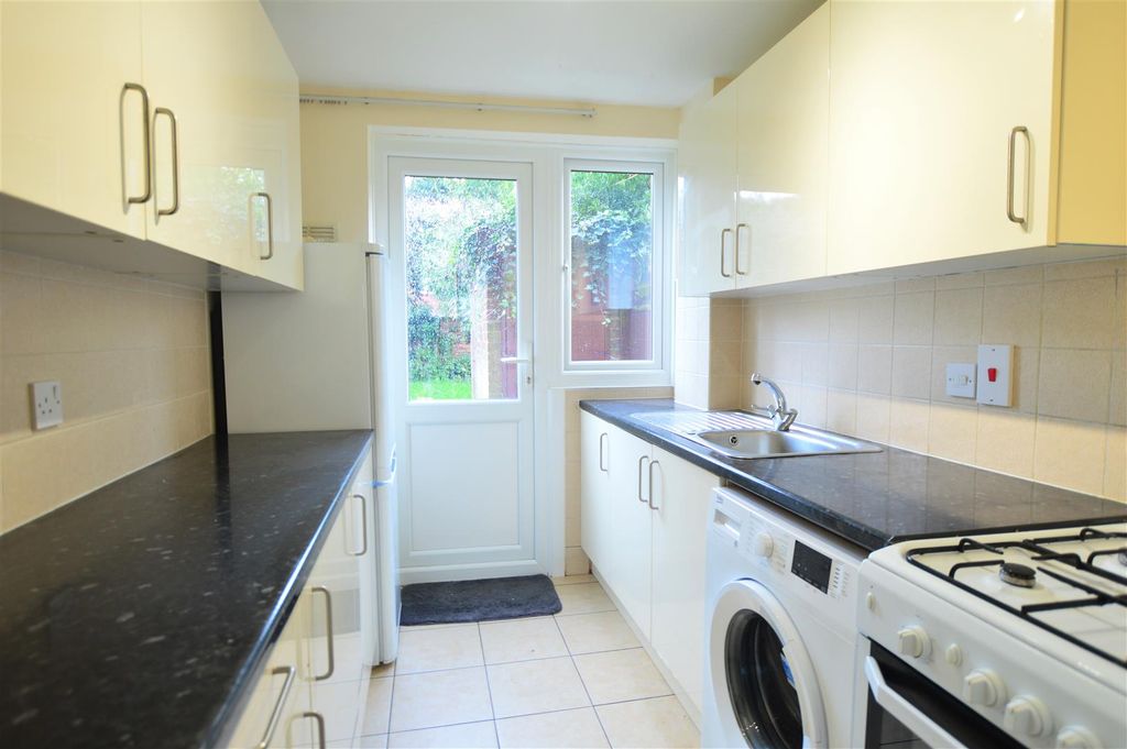 Property photo 2 of 15 Dsc_0576 (1).Jpg