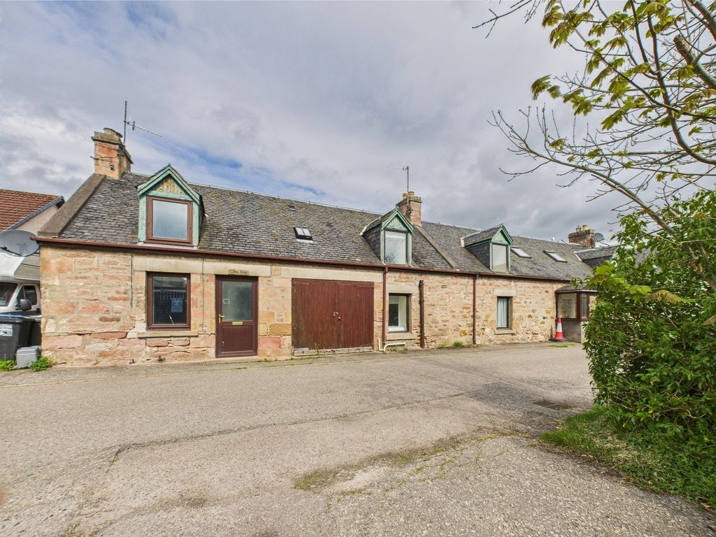Property photo 3 of 34