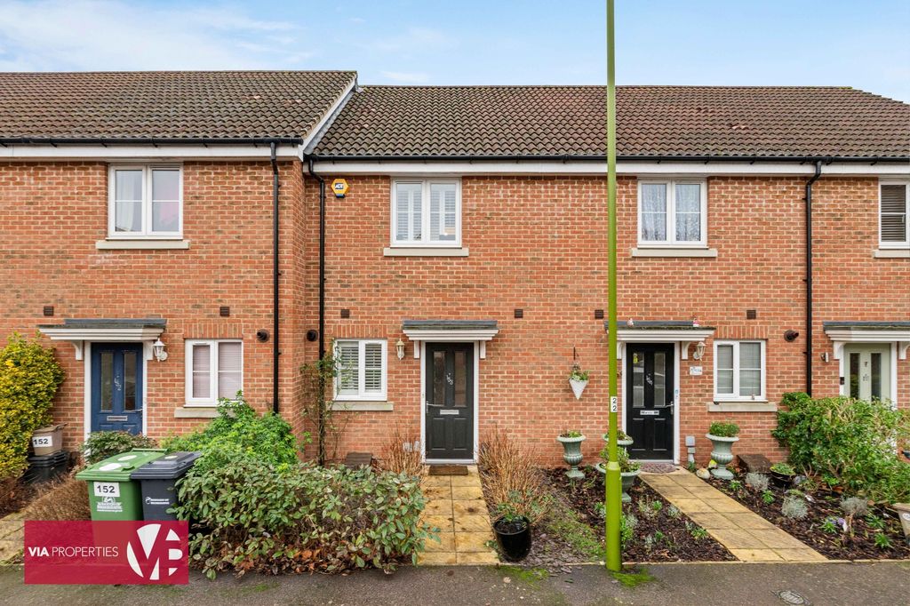 Property photo 1 of 15 Photo 14