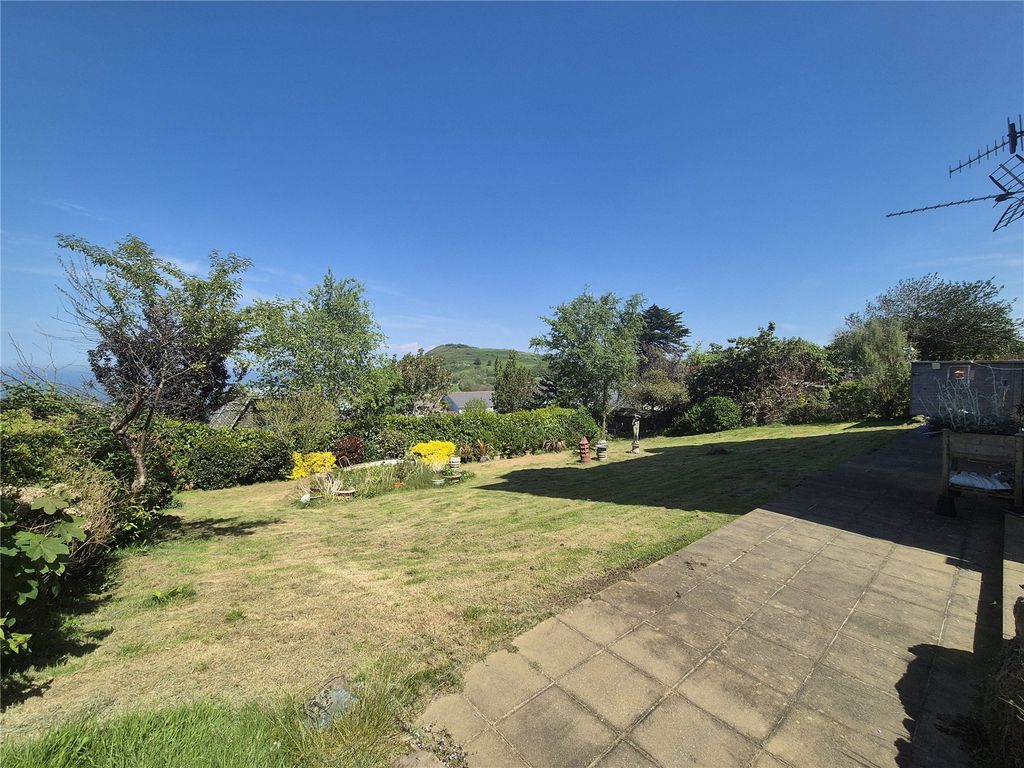 Property photo 3 of 24 Picture No. 38