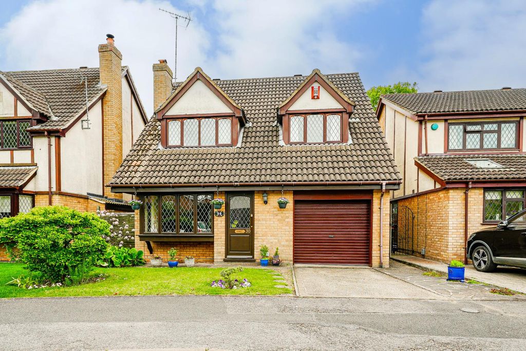 Property photo 1 of 24