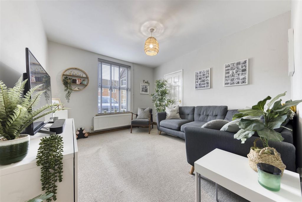 Property photo 2 of 19 Ba-2.Jpg