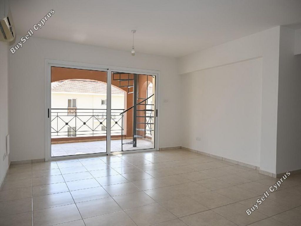 Property photo 3 of 24