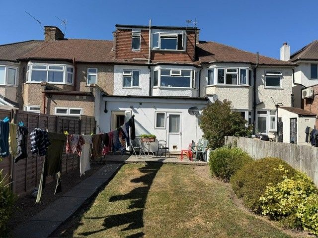 Property photo 2 of 5