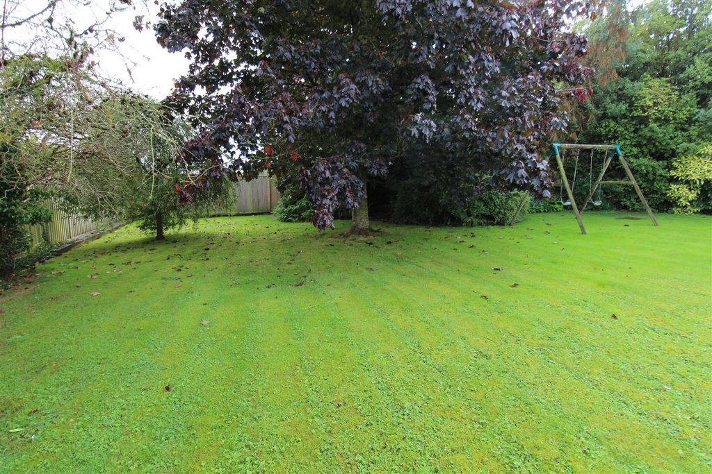 Property photo 2 of 14