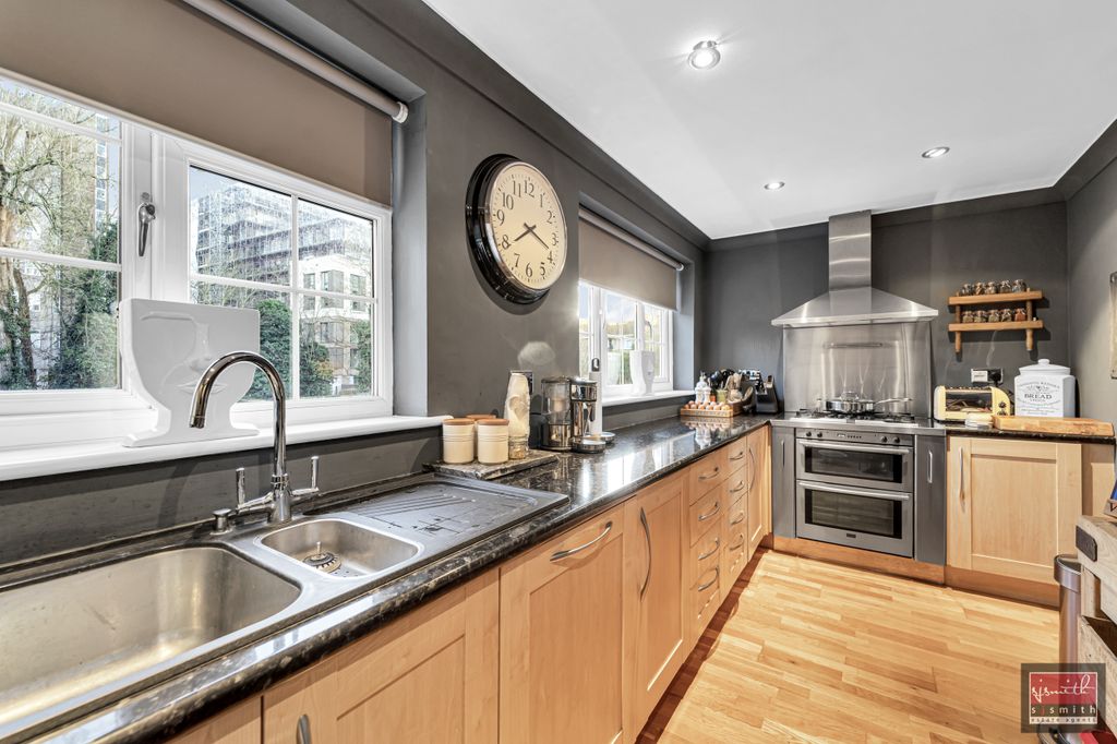 Property photo 3 of 16 Dsc07782