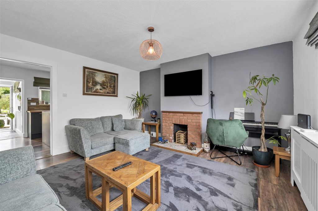 Property photo 3 of 16 Dcp_7937.Jpg