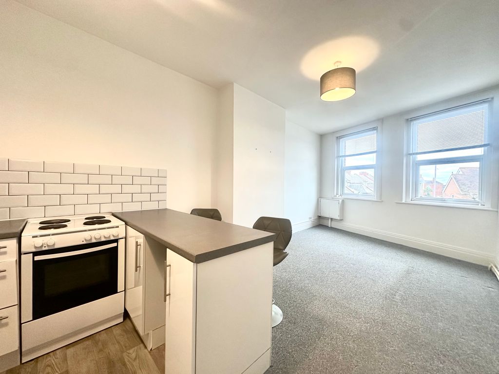 Property photo 2 of 16 Img_1257