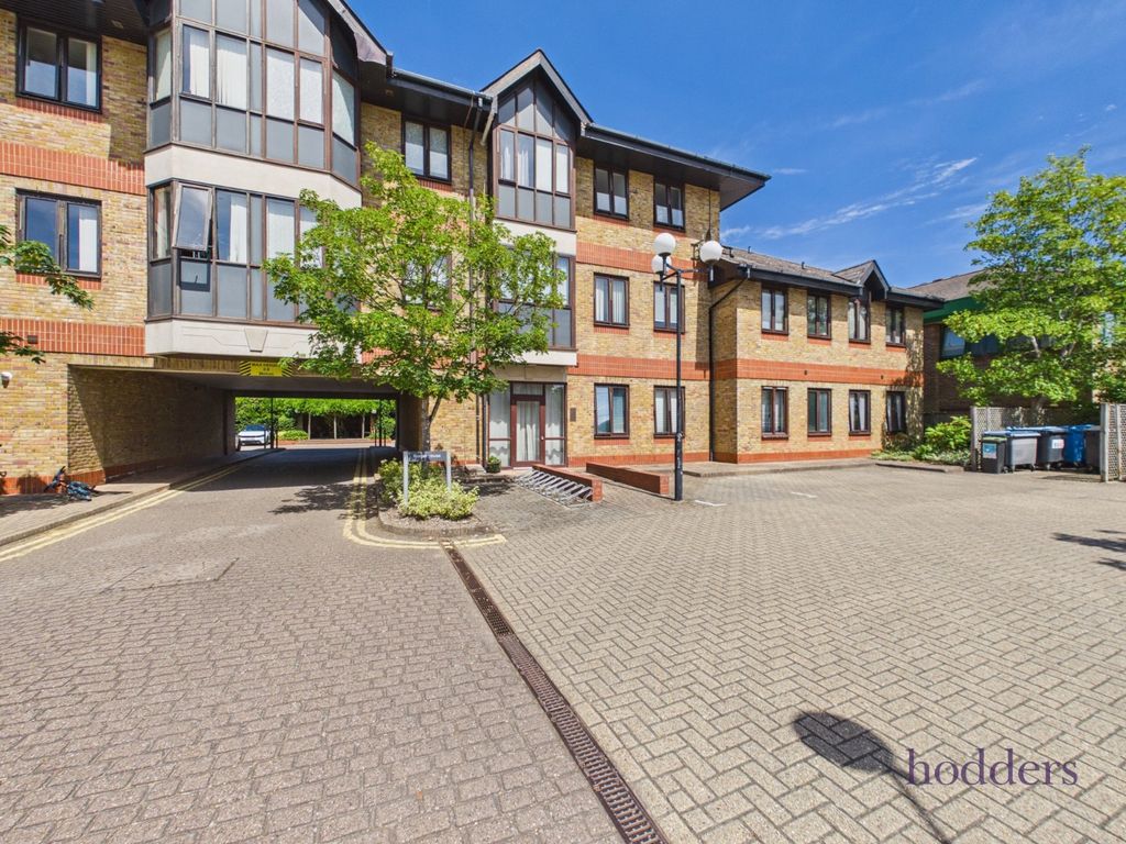 Property photo 1 of 10 Picture No. 02