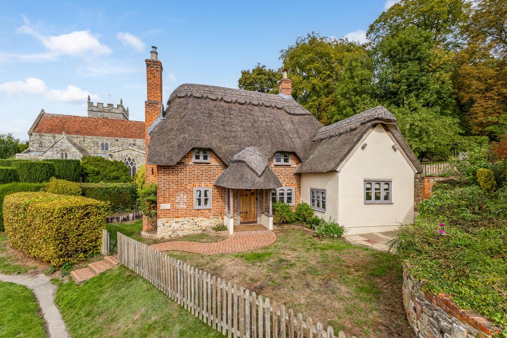 Property photo 1 of 11