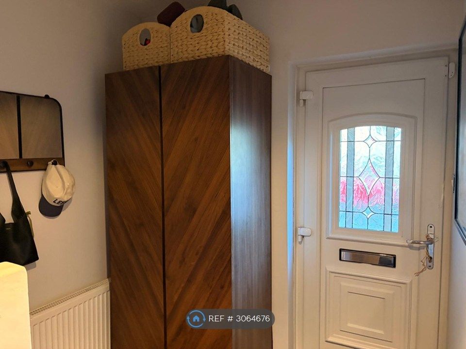 Property photo 3 of 24