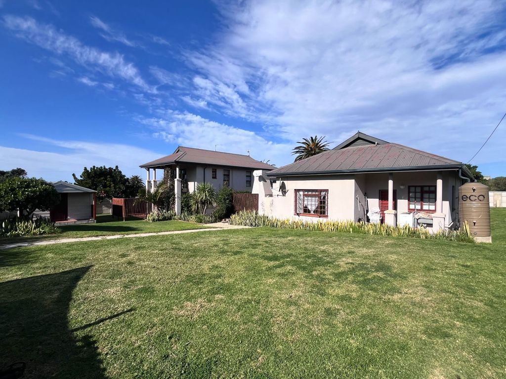 Property photo 1 of 46 1Jf1705661
