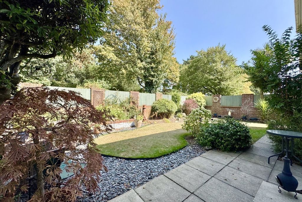 Property photo 3 of 24