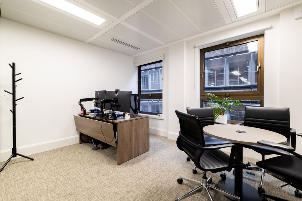 Property photo 3 of 20