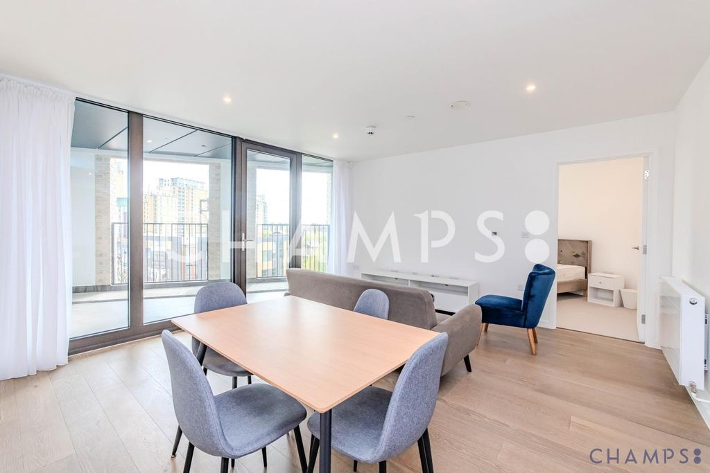 Property photo 3 of 7 Gallery