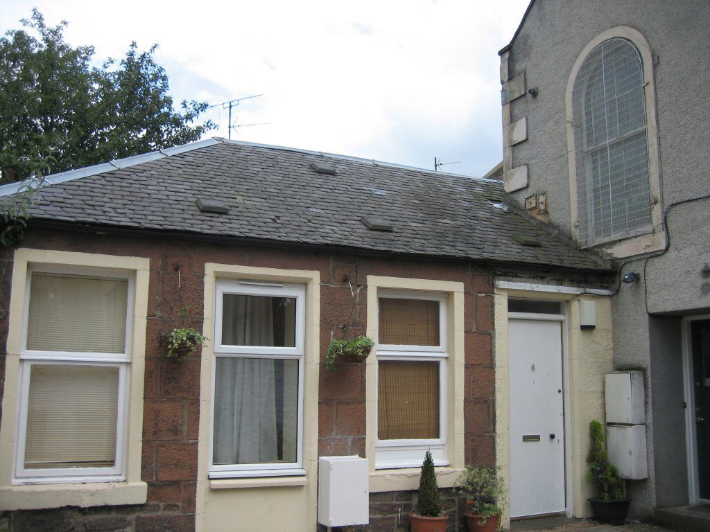 Property photo 3 of 9