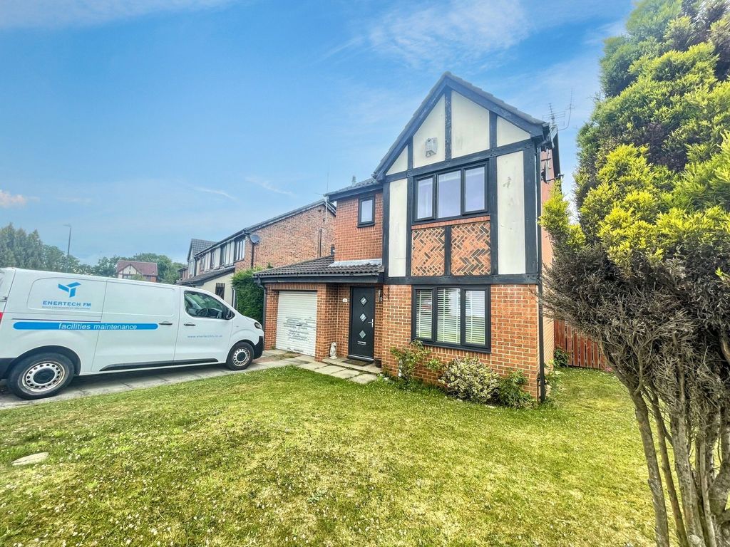 Property photo 1 of 13