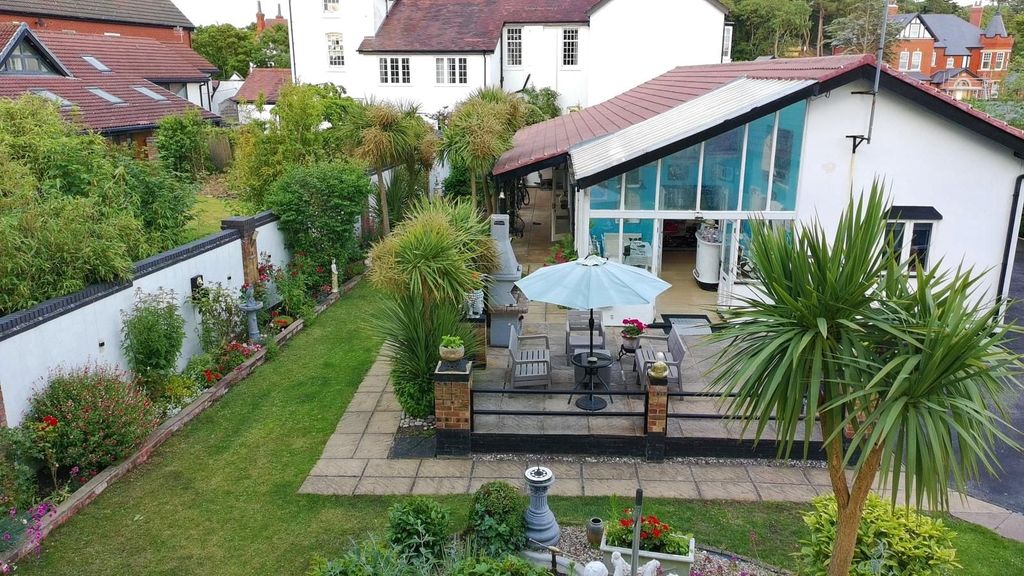Property photo 3 of 23 Picture No. 34