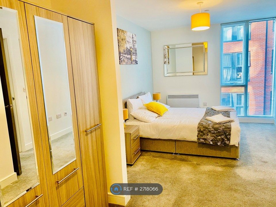 Property photo 2 of 34