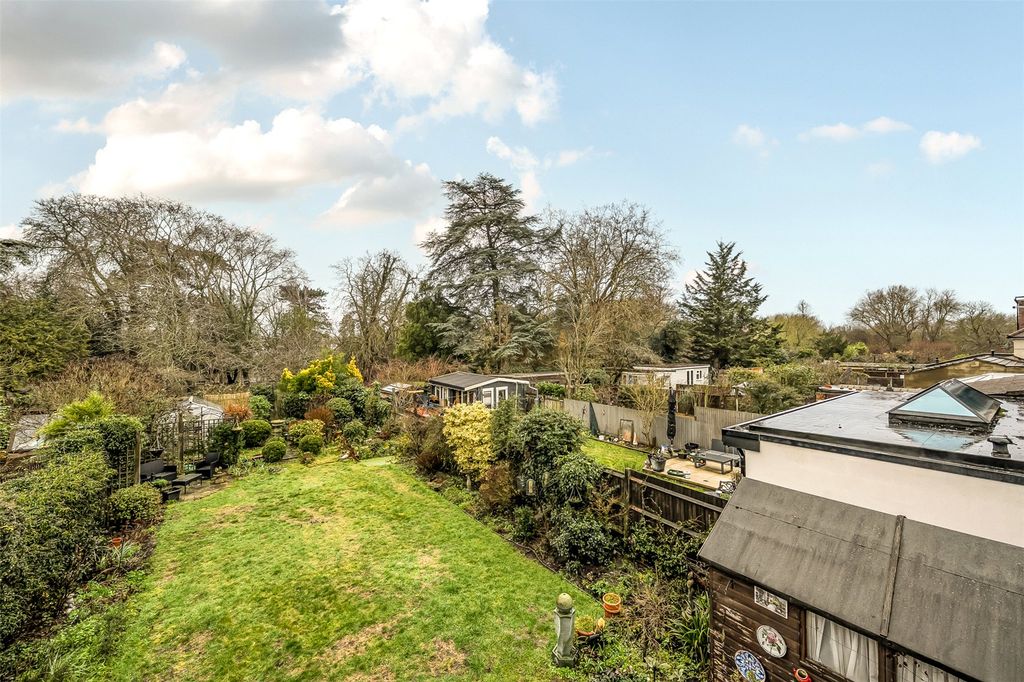 Property photo 2 of 15 Picture No. 01