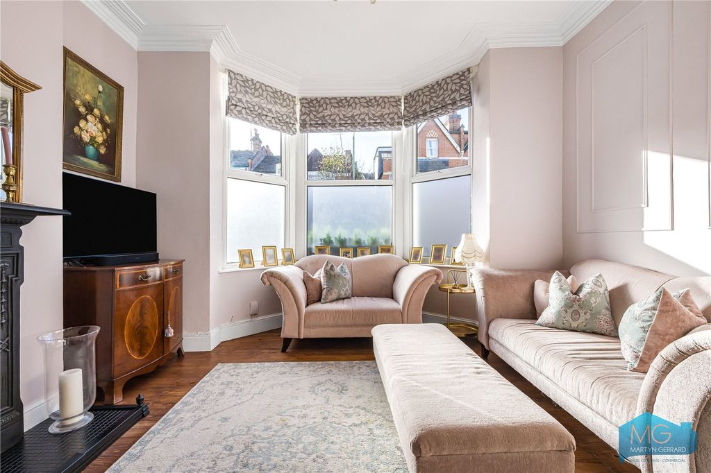 Property photo 3 of 20 Picture No. 25