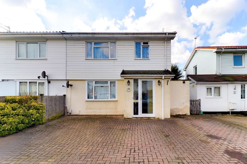 Property photo 1 of 35