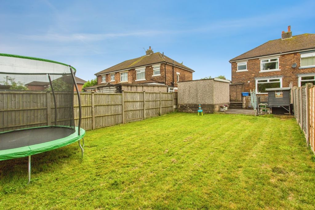 Property photo 2 of 17 Pbox-Img.Jpg