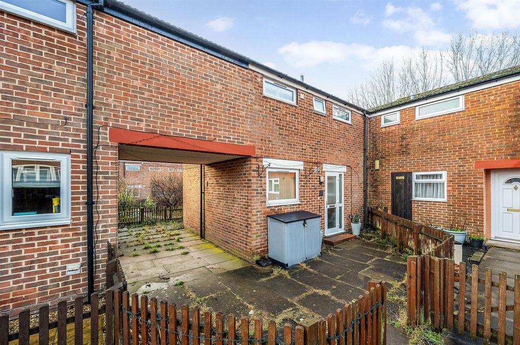 Property photo 1 of 21 Ph30_6362089.Jpg