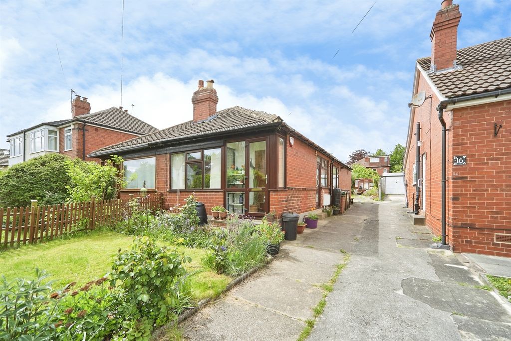 Property photo 1 of 13