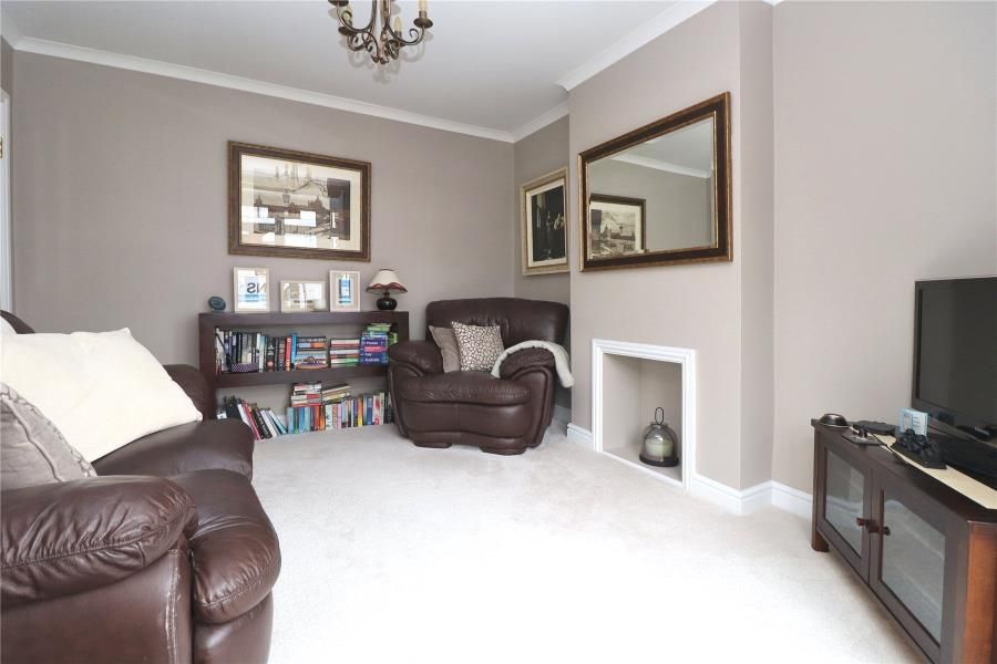 Property photo 3 of 19