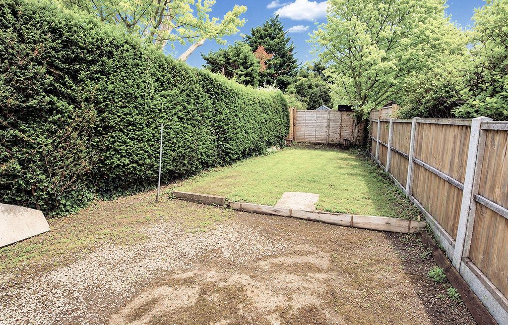 Property photo 2 of 26 Rear Garden