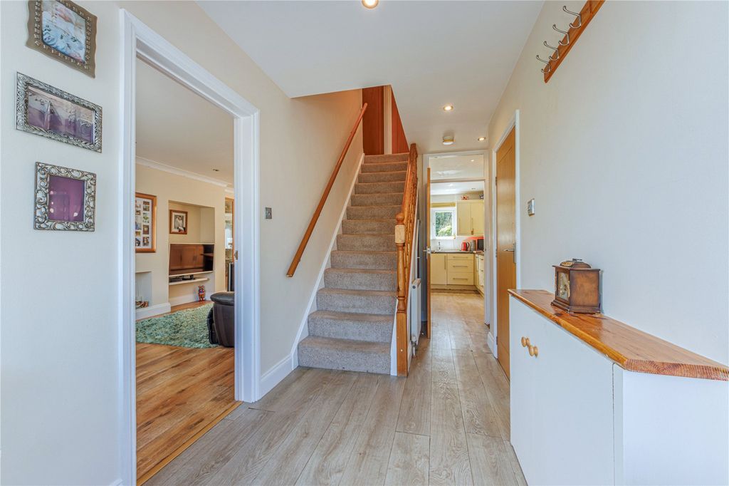 Property photo 2 of 22 Picture No. 07