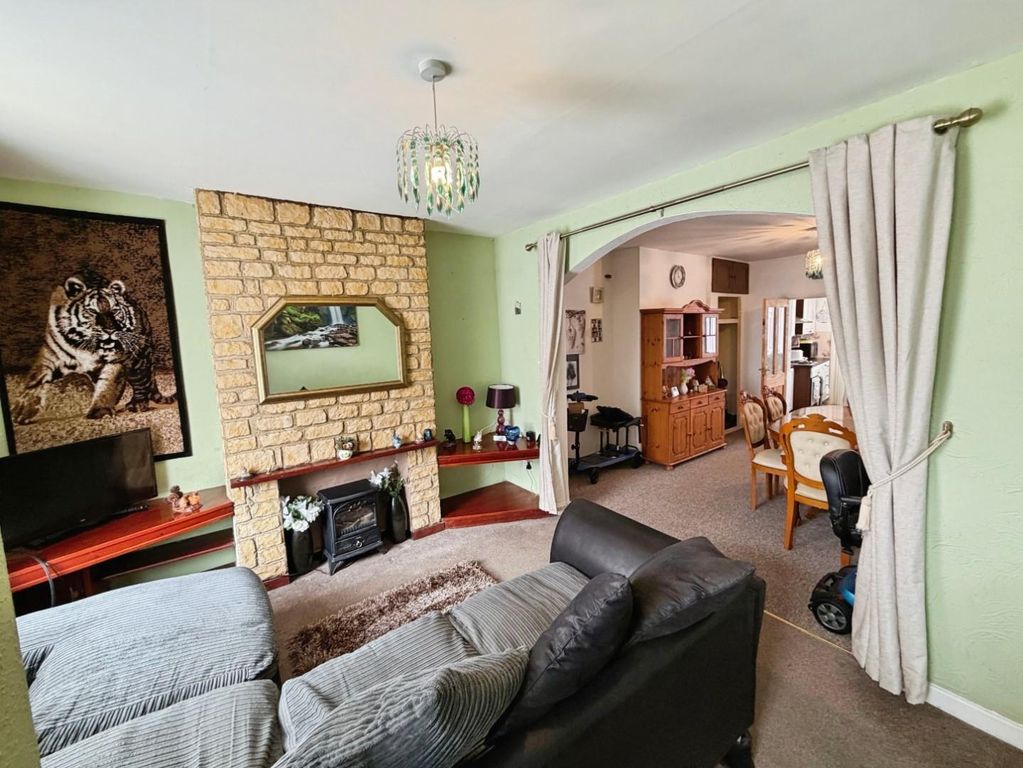 Property photo 2 of 24 5122E1d0--41A2-8Dbd-F62E9851BBC0-26868-00000944Efe