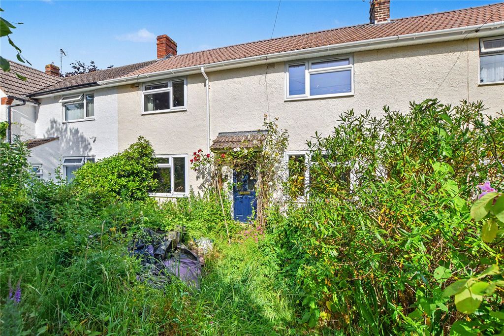 Property photo 1 of 20 Picture No. 04