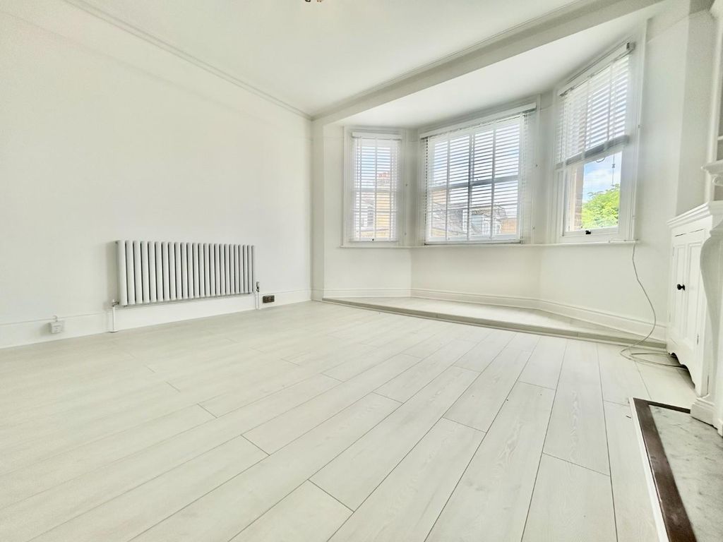 Property photo 3 of 11 Img_9129.Jpg