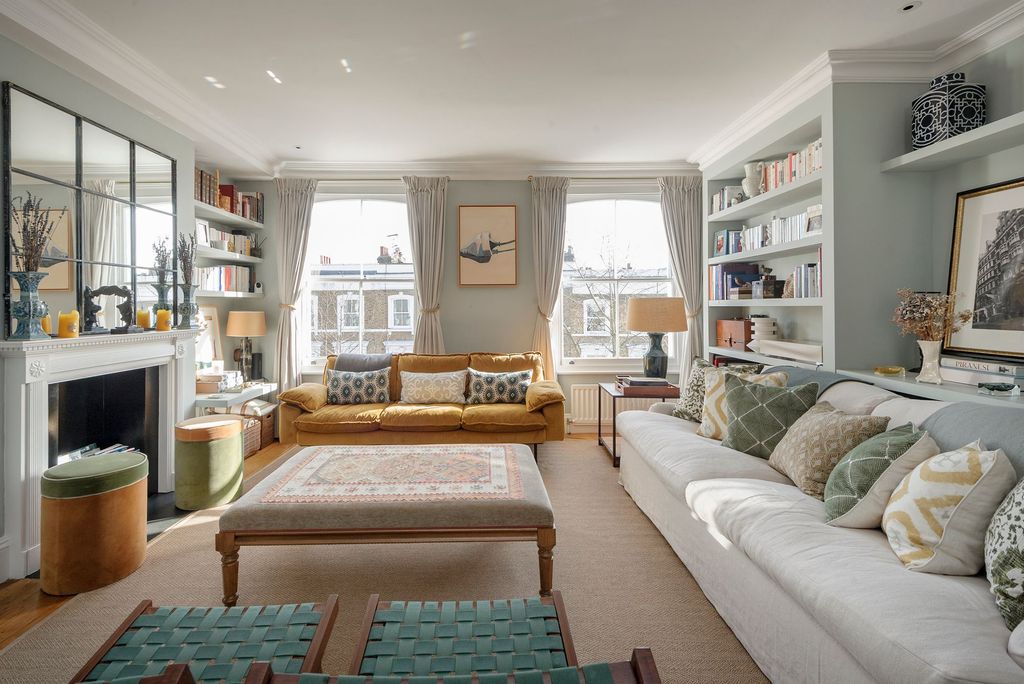 Property photo 1 of 21