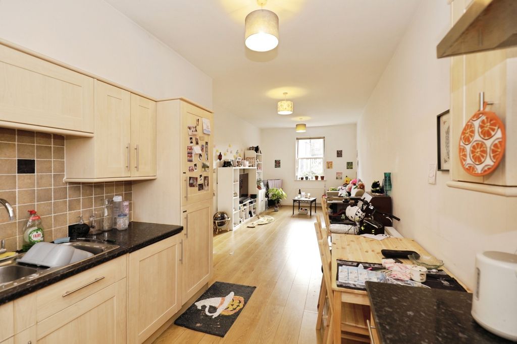 Property photo 2 of 12 Kitchen/Diner