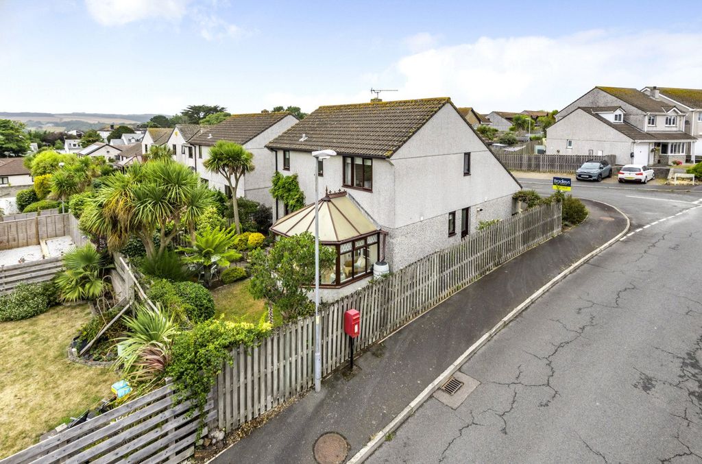 Property photo 2 of 15 Picture No. 03