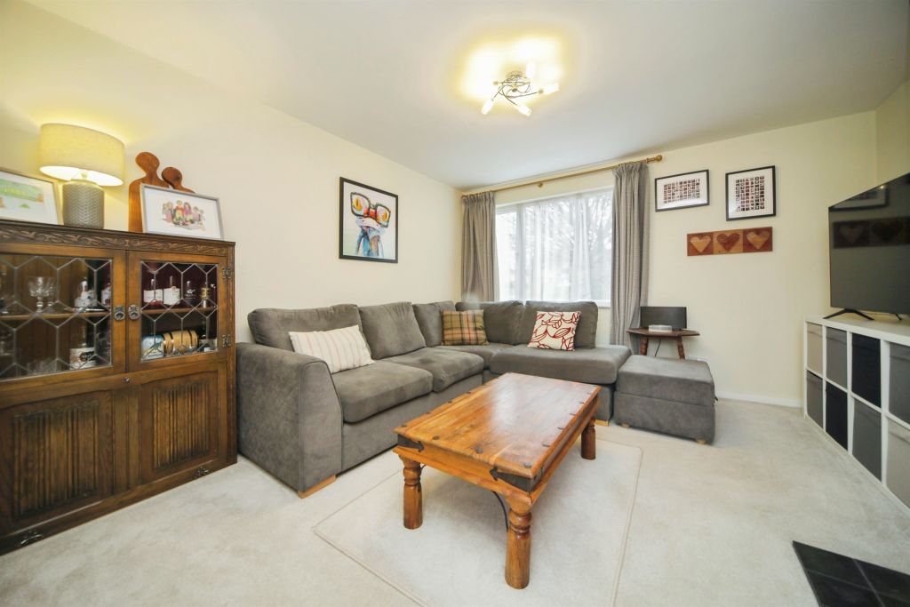 Property photo 3 of 19