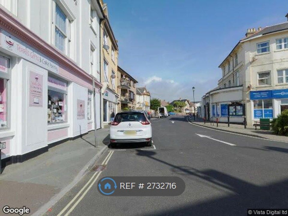 Property photo 1 of 5