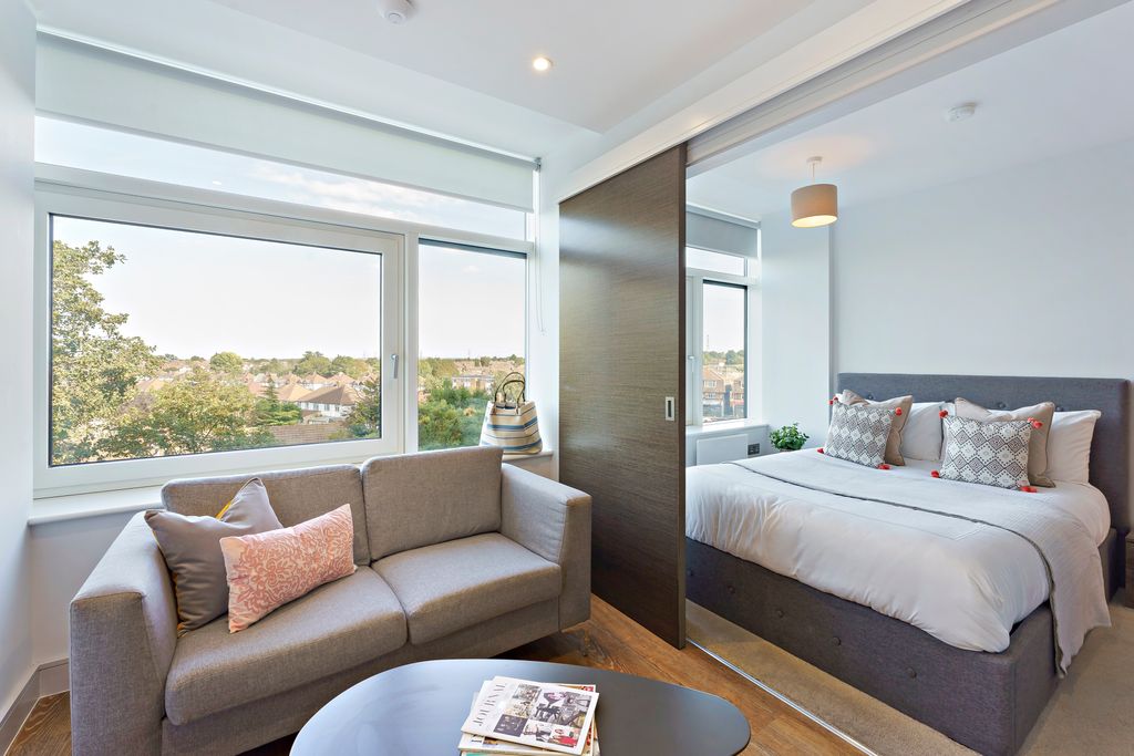 Property photo 1 of 8