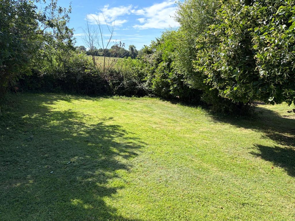 Property photo 1 of 6 Picture No. 06